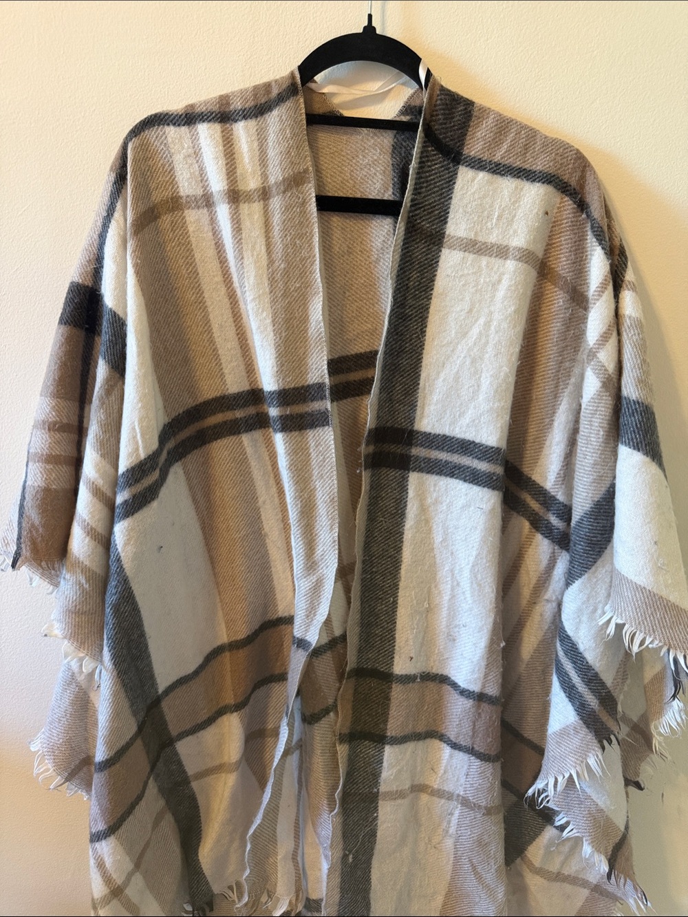 Old Navy Plaid Open-Front Poncho in Cream, Tan & Gray
